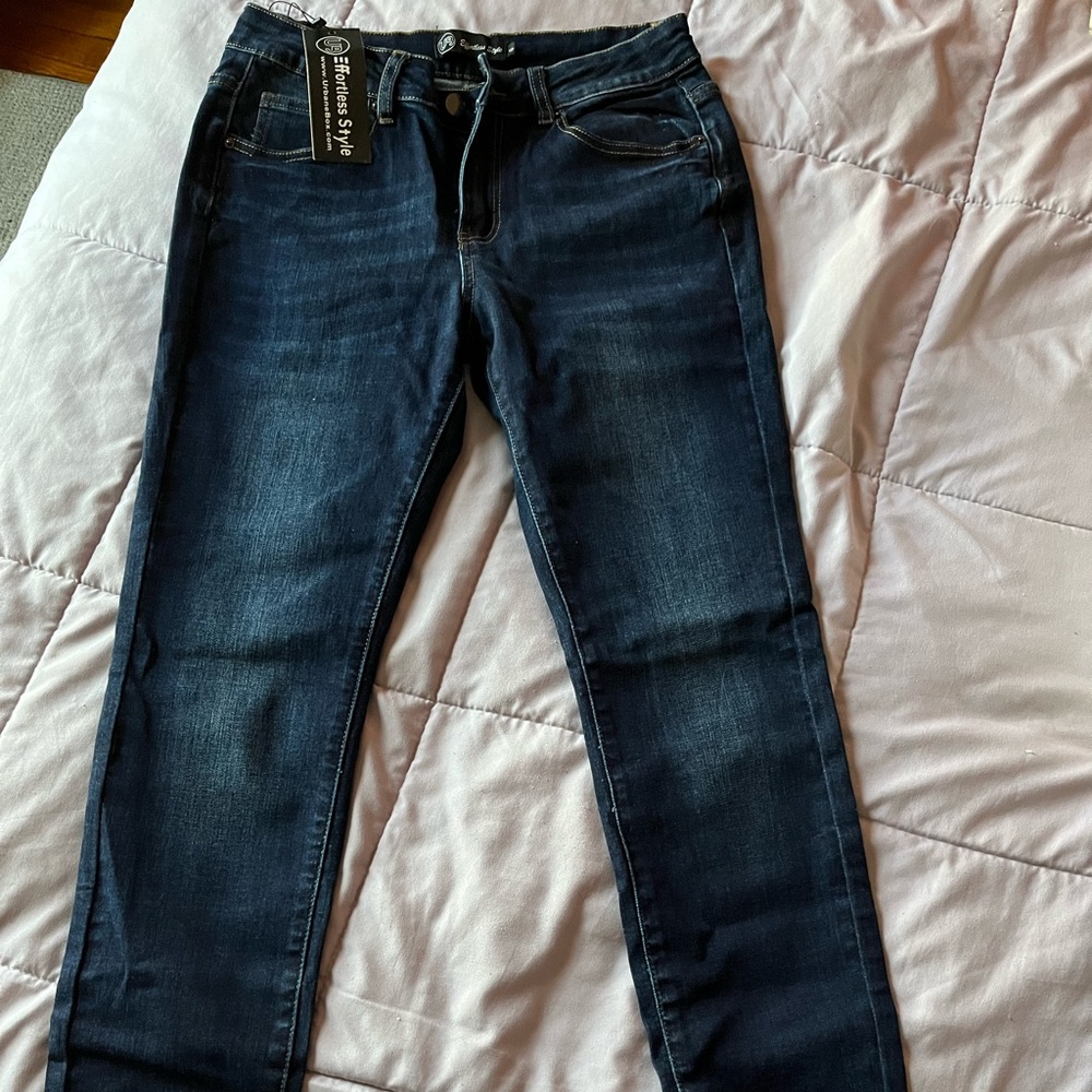 Women’s jeans size 6.